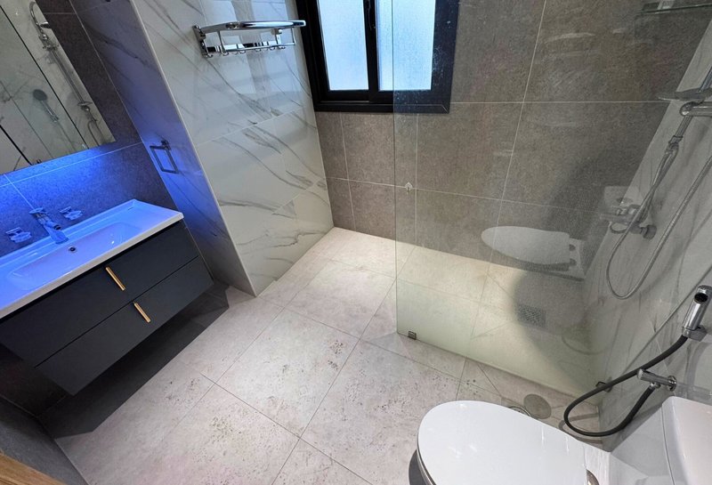 Huge private garden |Pocket friendly | Easy access – Slide 21