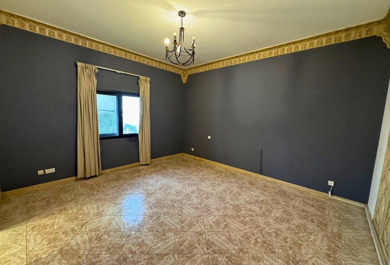 Huge private garden |Pocket friendly | Easy access – Slide 13