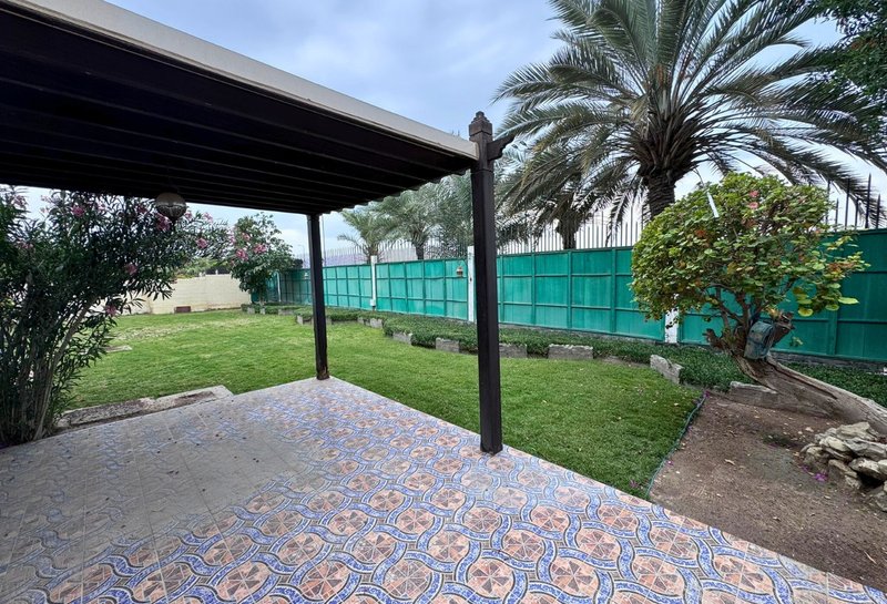 Huge private garden |Pocket friendly | Easy access – Slide 27