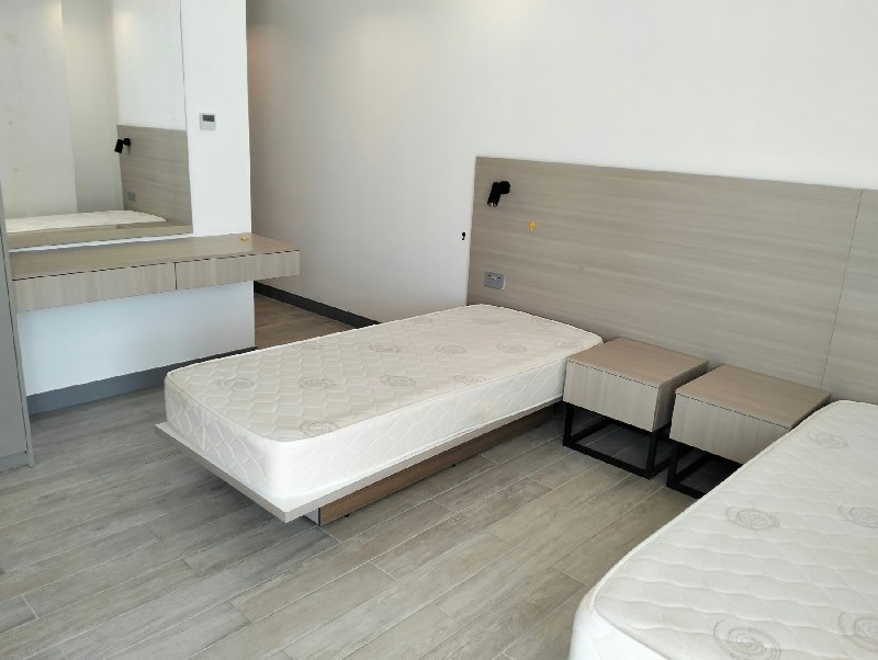 Brand  spacious 3 bedroom apartment with amazing sea view in Dilmunia – Slide 12