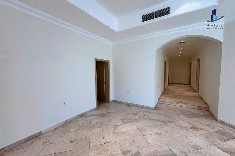 Pet friendly| Private garden/pool Elegant-spacious – Slide 13