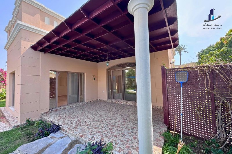 Pet friendly| Private garden/pool Elegant-spacious – Slide 11