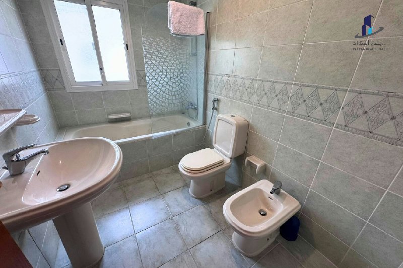 Spacious Pet friendly modern villa|Bright |Duplex – Slide 16