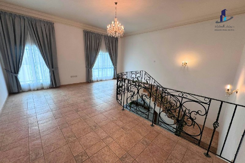 Spacious Pet friendly modern villa|Bright |Duplex – Slide 22