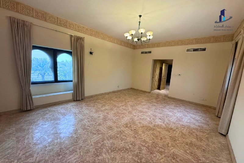 Huge private garden |Pocket friendly | Easy access – Slide 16