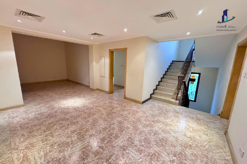 Huge private garden |Pocket friendly | Easy access – Slide 5