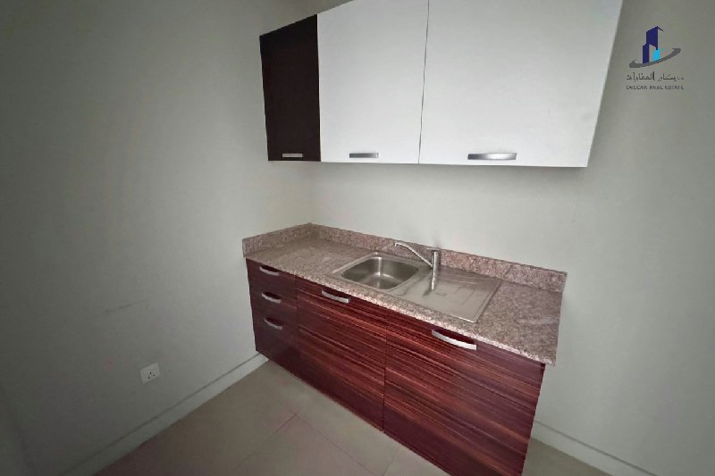 Near Rugby club |Prestigious Compound| Garden|BIG – Slide 5