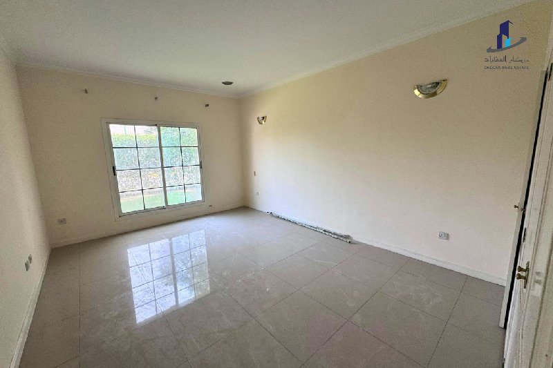 Budget friendly |Squash |Tennis courts |Kids areas – Slide 10