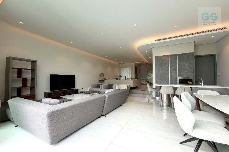 Luxury Family Villa – 4BR + Maid and Private SwimPool – Slide 5