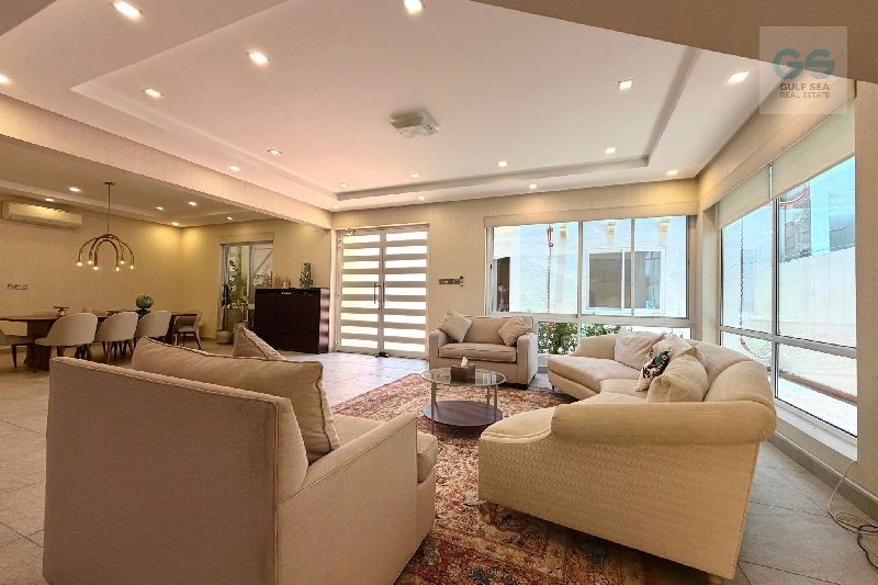 Very Spacious | 6 BR | Majlis + 4-Car Parking | Al Janabiyah – Slide 2