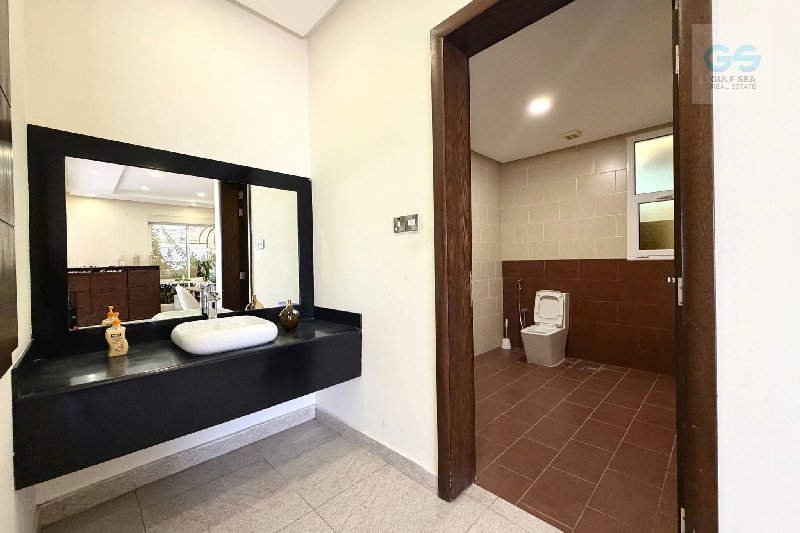 Very Spacious | 6 BR | Majlis + 4-Car Parking | Al Janabiyah – Slide 8
