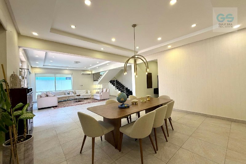 Very Spacious | 6 BR | Majlis + 4-Car Parking | Al Janabiyah – Slide 5