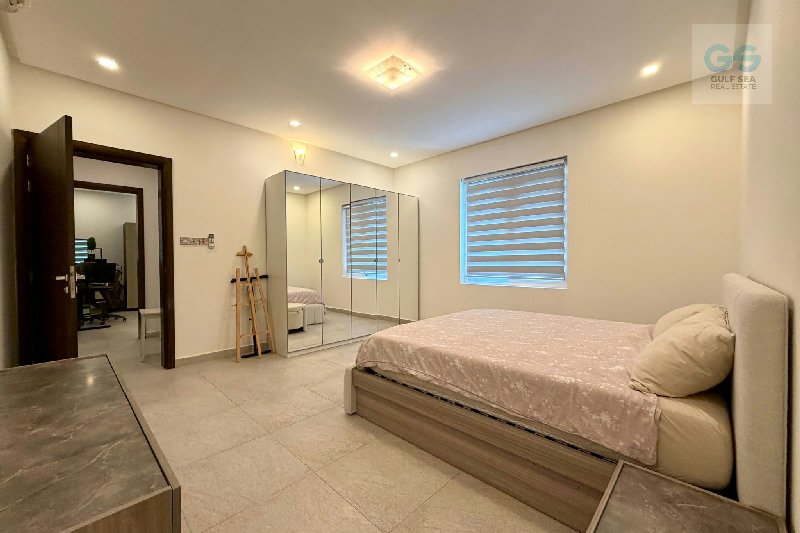 Very Spacious | 6 BR | Majlis + 4-Car Parking | Al Janabiyah – Slide 18