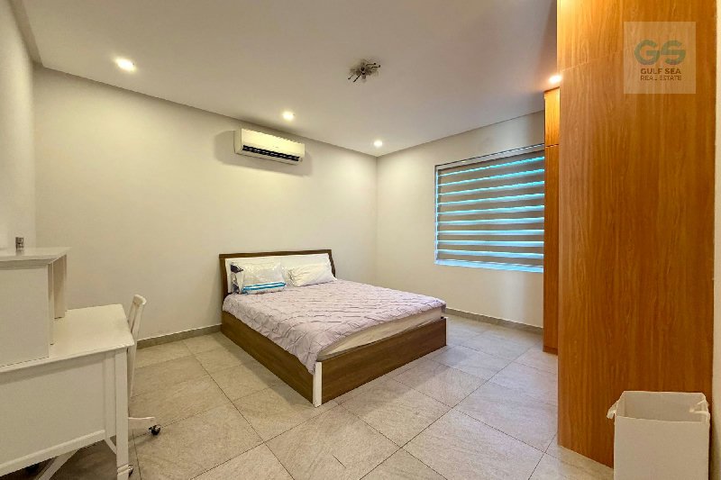 Very Spacious | 6 BR | Majlis + 4-Car Parking | Al Janabiyah – Slide 20