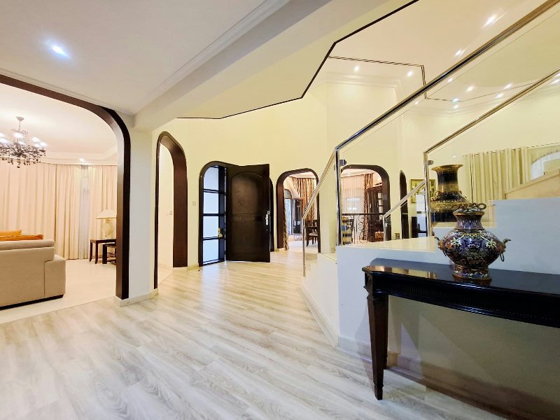 NAVY APPROVED-MODERN-SPACIOUS-PRVATE GARDEN – Slide 13