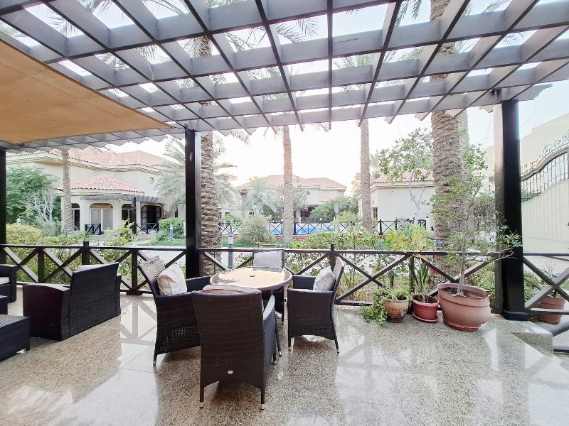 NAVY APPROVED-MODERN-SPACIOUS-PRVATE GARDEN – Slide 27