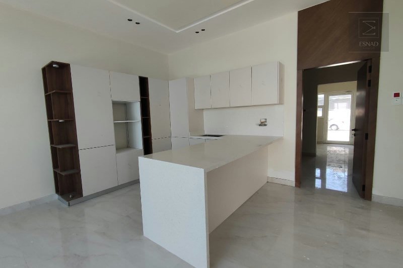 Elite Sea-View Villas for Sale in Prime Location - View 3