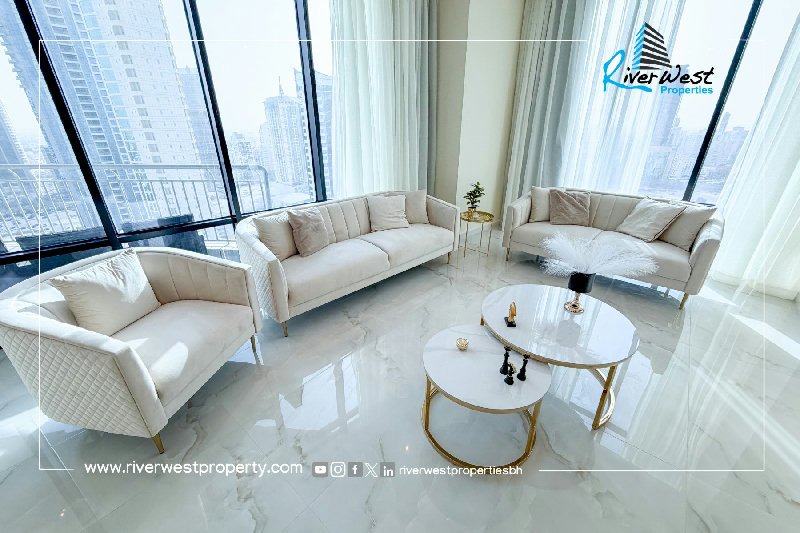 Fully Renovated 3 Bedroom Apartment with Sea View for Sale in Seef - Main view
