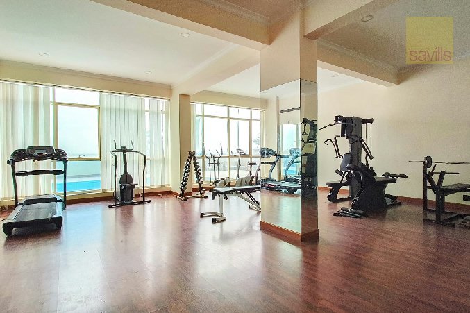 Extremely Spacious Penthouse With Terrace! – Slide 13