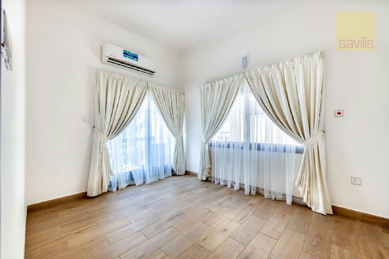 Fully Renovated | Quiet Area | Semi Furnished – Slide 2