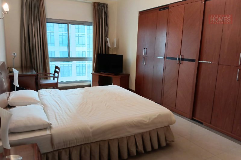 Modern 2 Bedroom Spacious Apartment on lower floor. – Slide 13