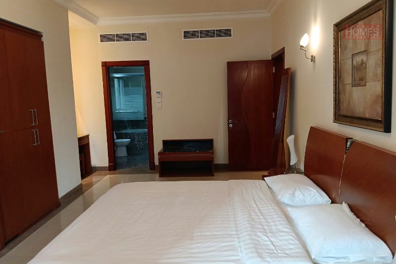 Modern 2 Bedroom Spacious Apartment on lower floor. – Slide 14