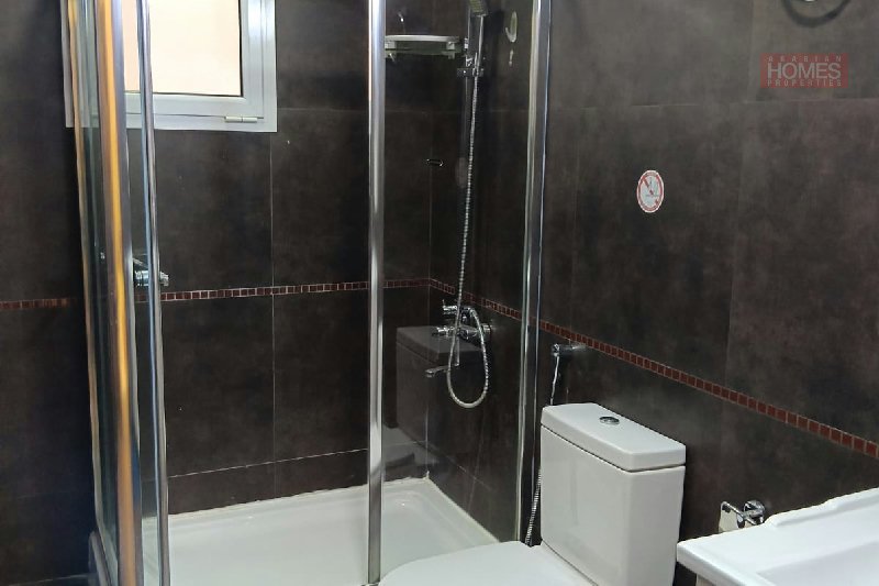 Luxury 3 Story 2 Bedroom Apartment – Slide 10