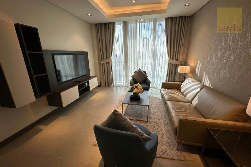 Your Perfect Urban Retreat Awaits – Slide 4