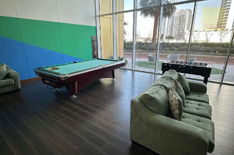 Your Perfect Urban Retreat Awaits – Slide 11