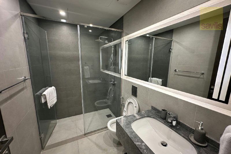 Your Perfect Urban Retreat Awaits – Slide 6