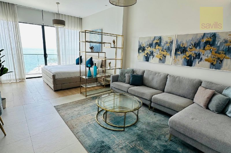 Stunning Seafront Studio | Uninterrupted Sea Views โ Slide 1