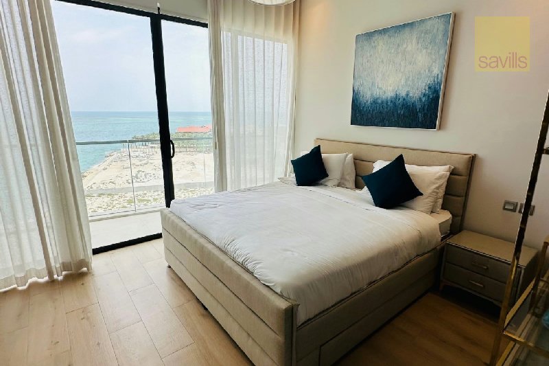 Stunning Seafront Studio | Uninterrupted Sea Views – Slide 2