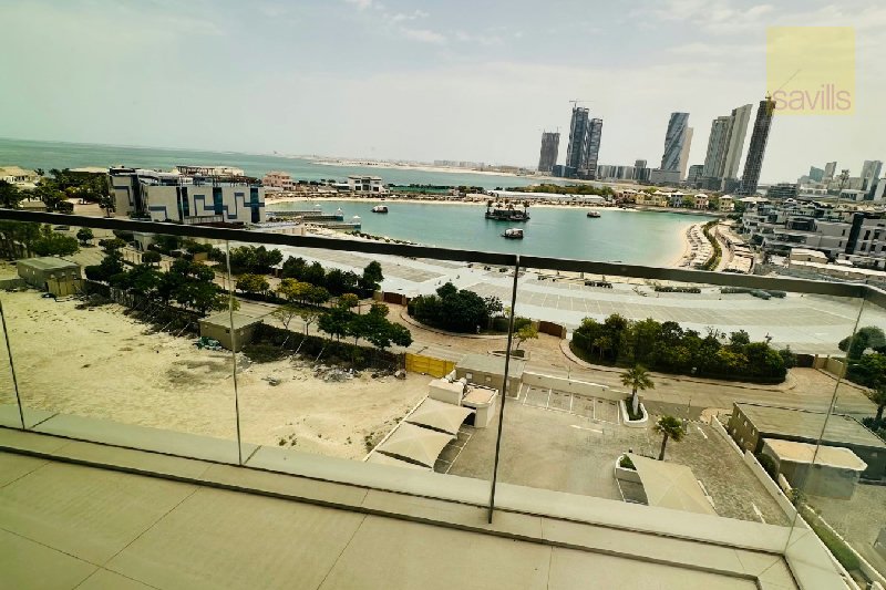 Luxury 2-Bedroom Seafront Apartment – Slide 9