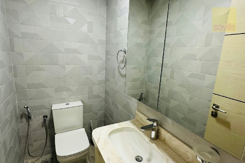 Luxury 2-Bedroom Apartment  – Slide 8