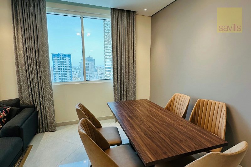 Luxury 2-Bedroom Apartment  – Slide 6