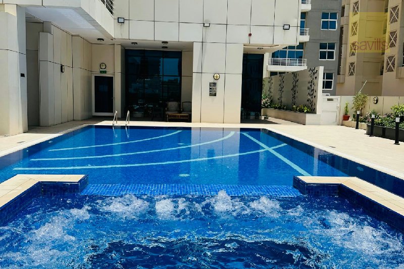 Luxury 2-Bedroom Apartment  – Slide 12