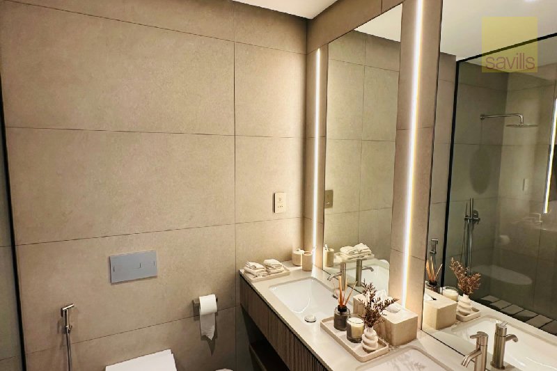 Ultra Luxury 4-Bedroom Villa with Rooftop Pool & Sea Views – Slide 20