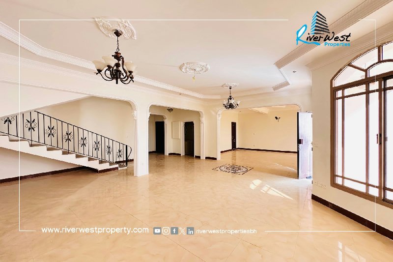 5 bedroom stand-alone villa for sale in Zinj – Slide 6