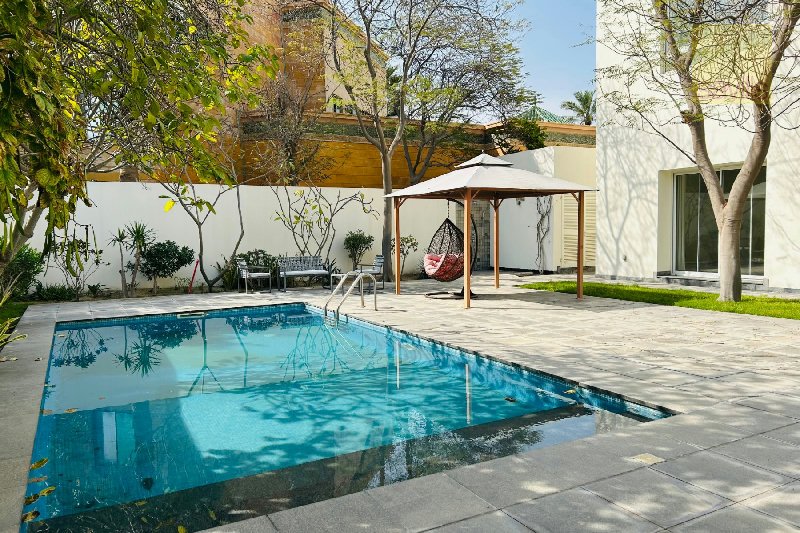 SUPERB villa in its own grounds with private pool and beautiful garden โ Slide 1