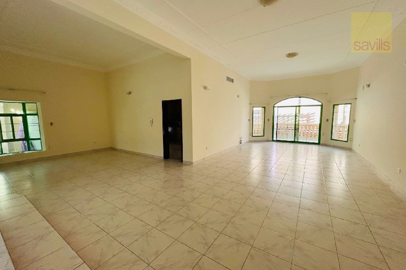 A Charming Affordable Single Story Villa – Slide 5