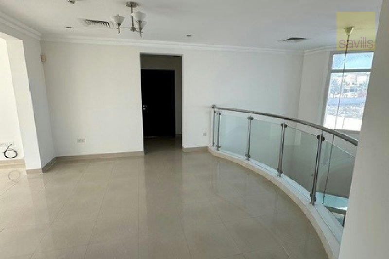 Perfectly Located | 4 Bed Villa | Popular Family Compound – Slide 4