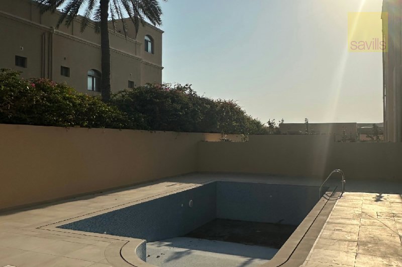 STUNNING BRAND NEW VILLA! – Slide 5