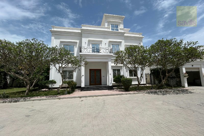 Magnificent 5 Bed Villa in the Heart of Saar - Main view