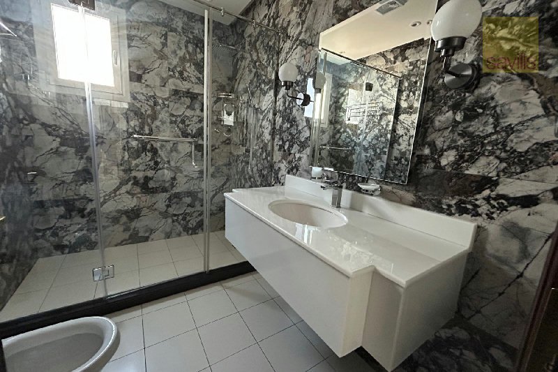Exceptional Villa with top notch finishing  – Slide 8