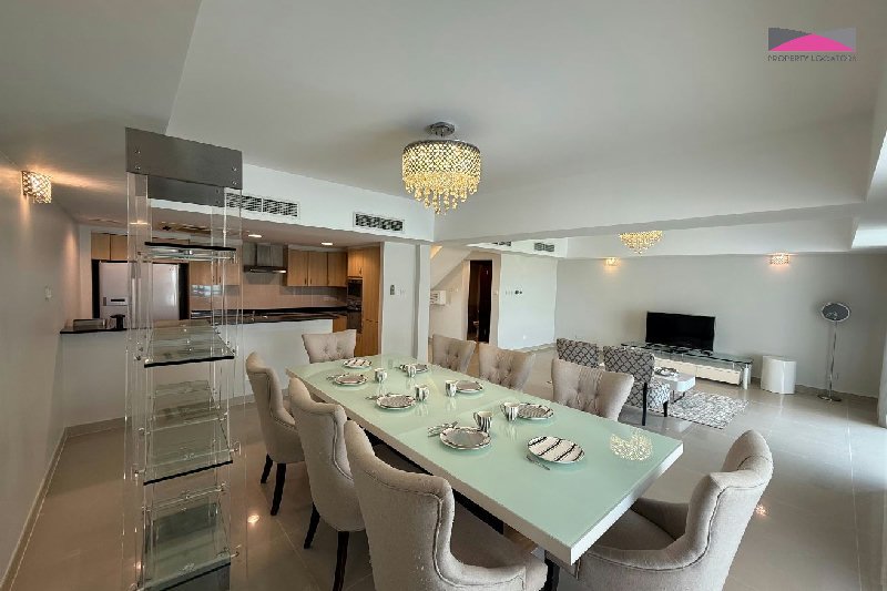 EXCEPTIONAL PRIME BEACHFRONT LOCATION WITH PRIVATE POOL  – Slide 4