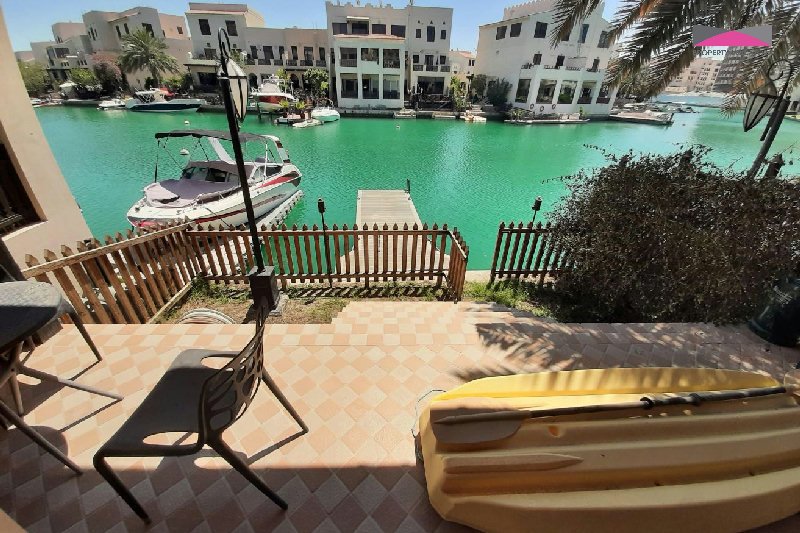 FLOATING CITY | PRIVATE BOAT MOORING | RENTAL INCOME - Main view