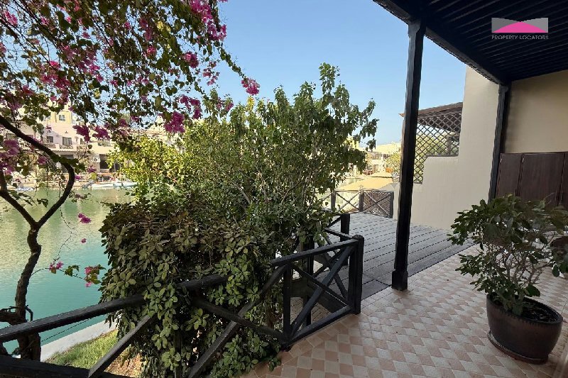 PRIVATE VILLA WITH EXPANSIVE GARDEN & BOAT MOORING - View 2