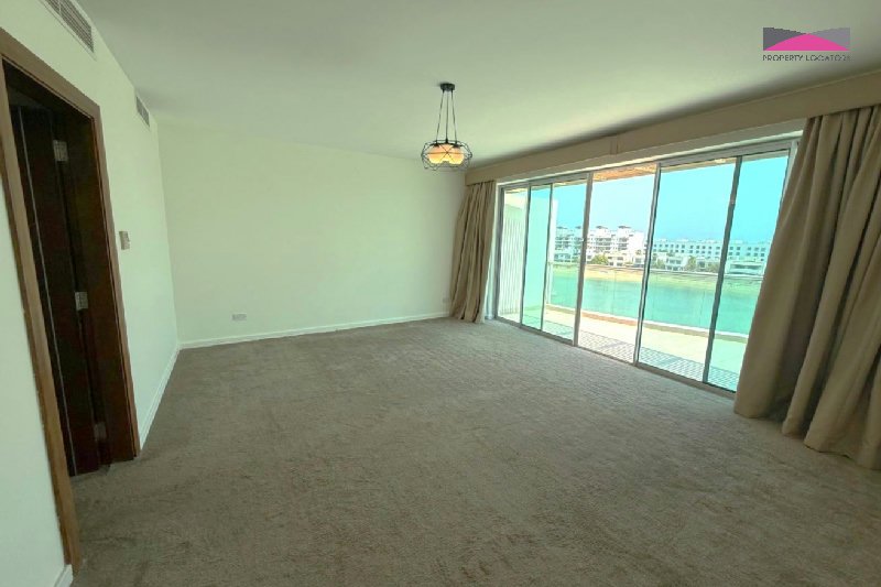 BEACHFRONT BLISS ♦ COMMON POOL ♦ SANDY BEACH – Slide 11