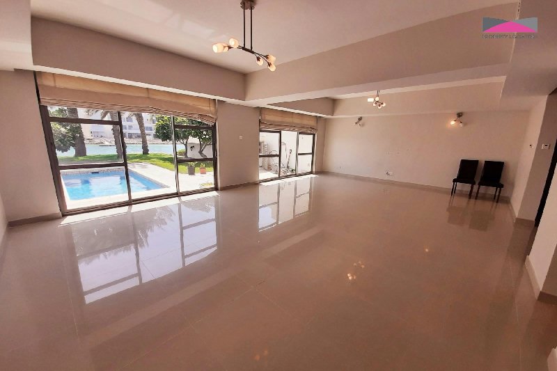 PRIVATE POOL | WHITE SAND BEACH | PRIME LOCATION – Slide 5