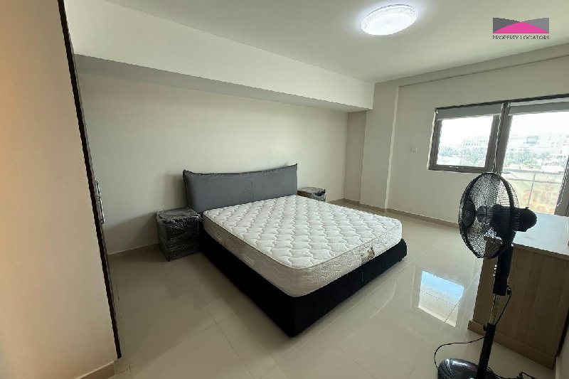 BEACHFRONT LIVING | PRIME LOCATION | BALCONIES – Slide 9